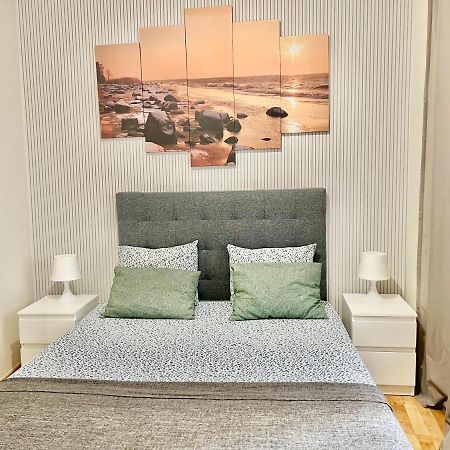Comfortable Renovated Flat, Wifi! Badalona Exterior foto