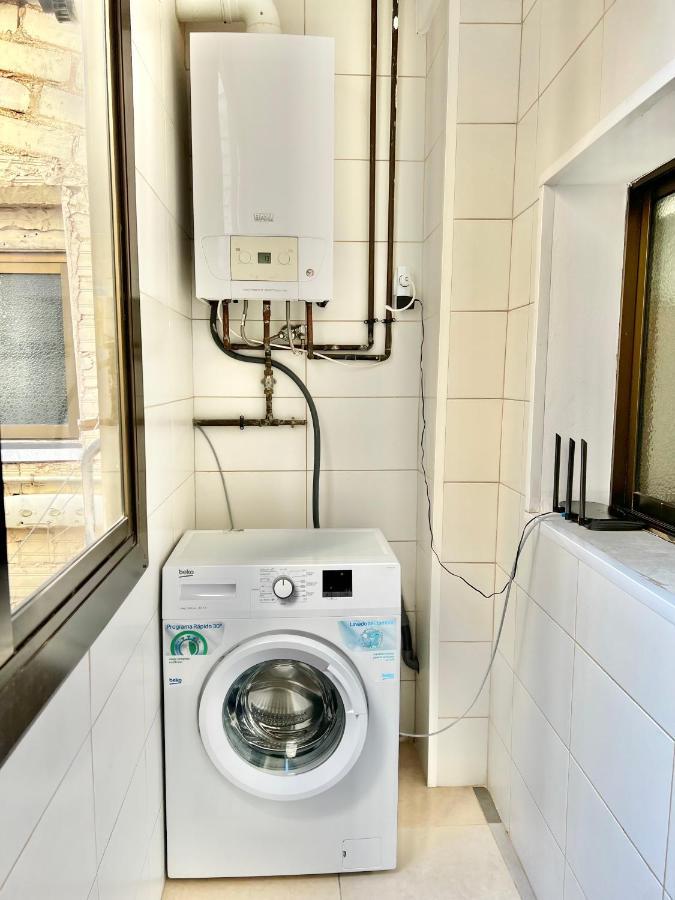 Comfortable Renovated Flat, Wifi! Badalona Exterior foto