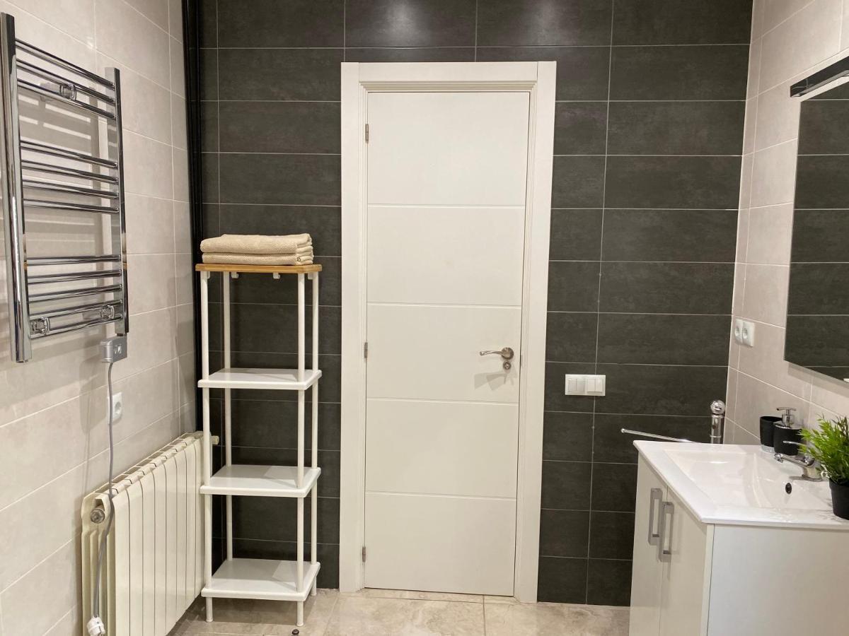 Comfortable Renovated Flat, Wifi! Badalona Exterior foto